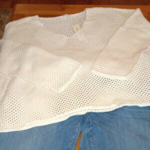 Doe & Rae Size XL Cream Sweater (NWT)